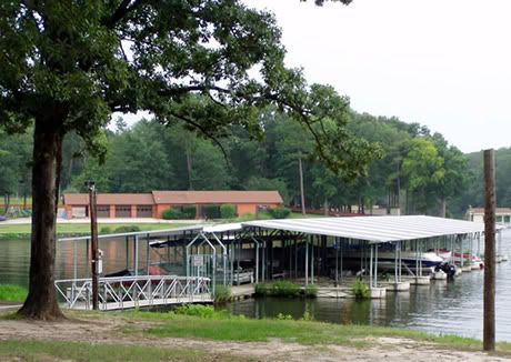 KCboats1.jpg Dock picture by drvp