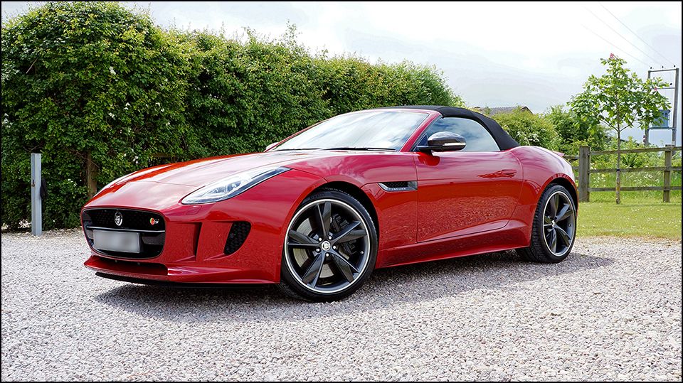 Jaguar F-Type - New Car Detail