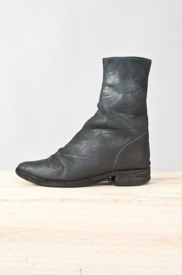 joined_sole_seamless_sidezip_boot-3-364x