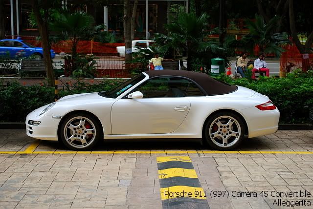 Porsche 911 Carrera 4S Convertible