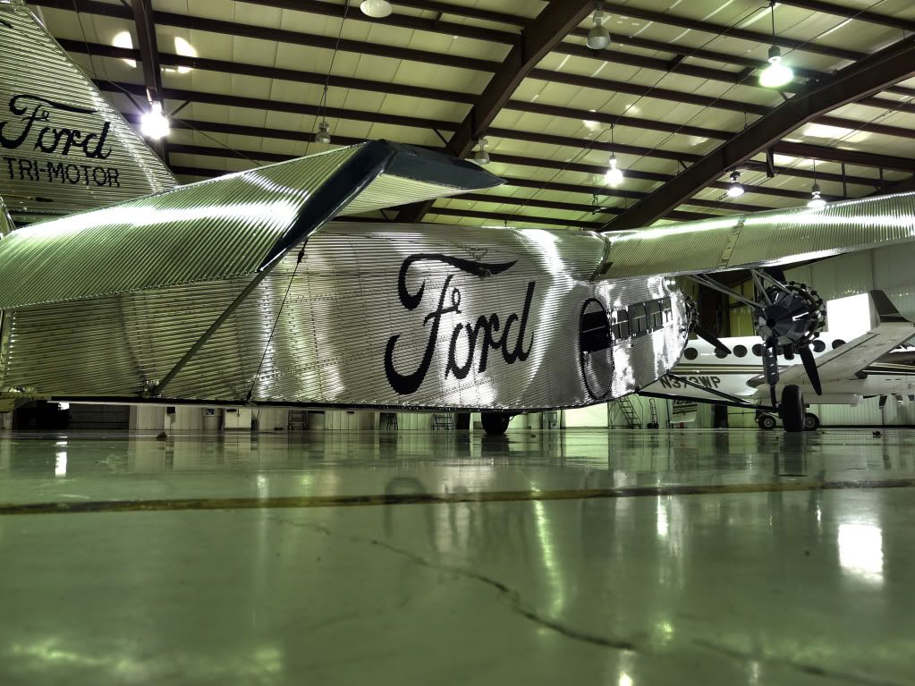 Trimotor2.jpg