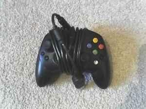 http://i162.photobucket.com/albums/t269/IONESCU1/controller.jpg