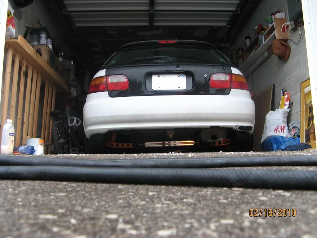 http://i162.photobucket.com/albums/t269/IONESCU1/turbo%20Z6%20build/feb1810-bottom2.jpg