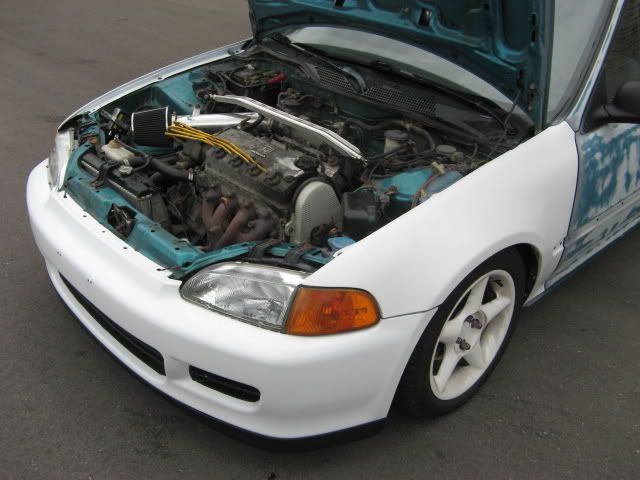 http://i162.photobucket.com/albums/t269/IONESCU1/turbo%20Z6%20build/newpaint4.jpg