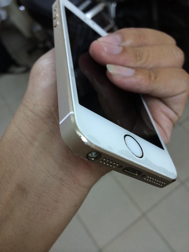 Iphone 5s Gold World 16Gb Giá 9txxx - 9