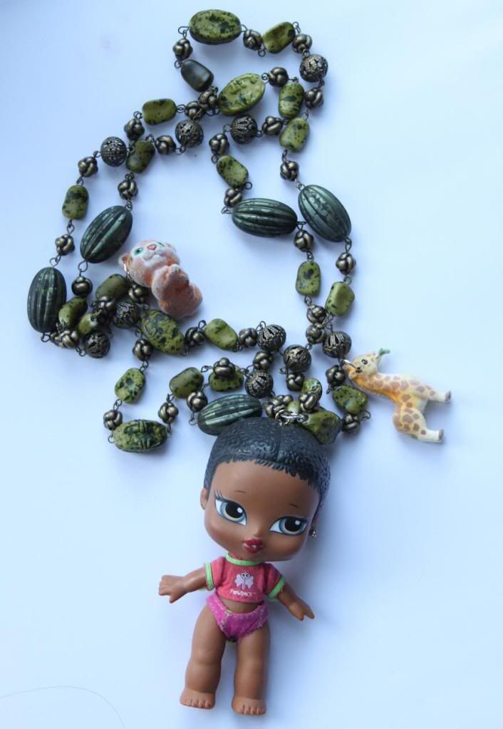 BLACK BRATZ BABYZ DOLL KITCH DIY EMO HAND MADE NECKLACE  